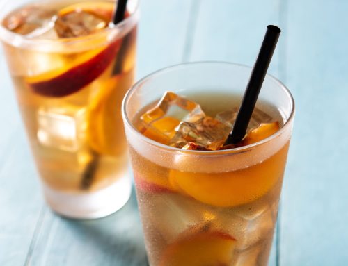 5 Receitas Realmente Rápidas de Chá Gelado para quem trabalha o dia inteiro