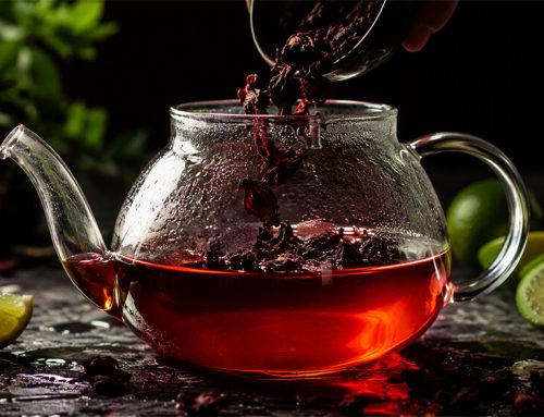 Antocianinas no hibisco: por que essa flor tem a cor mais intensa do mundo das infusões